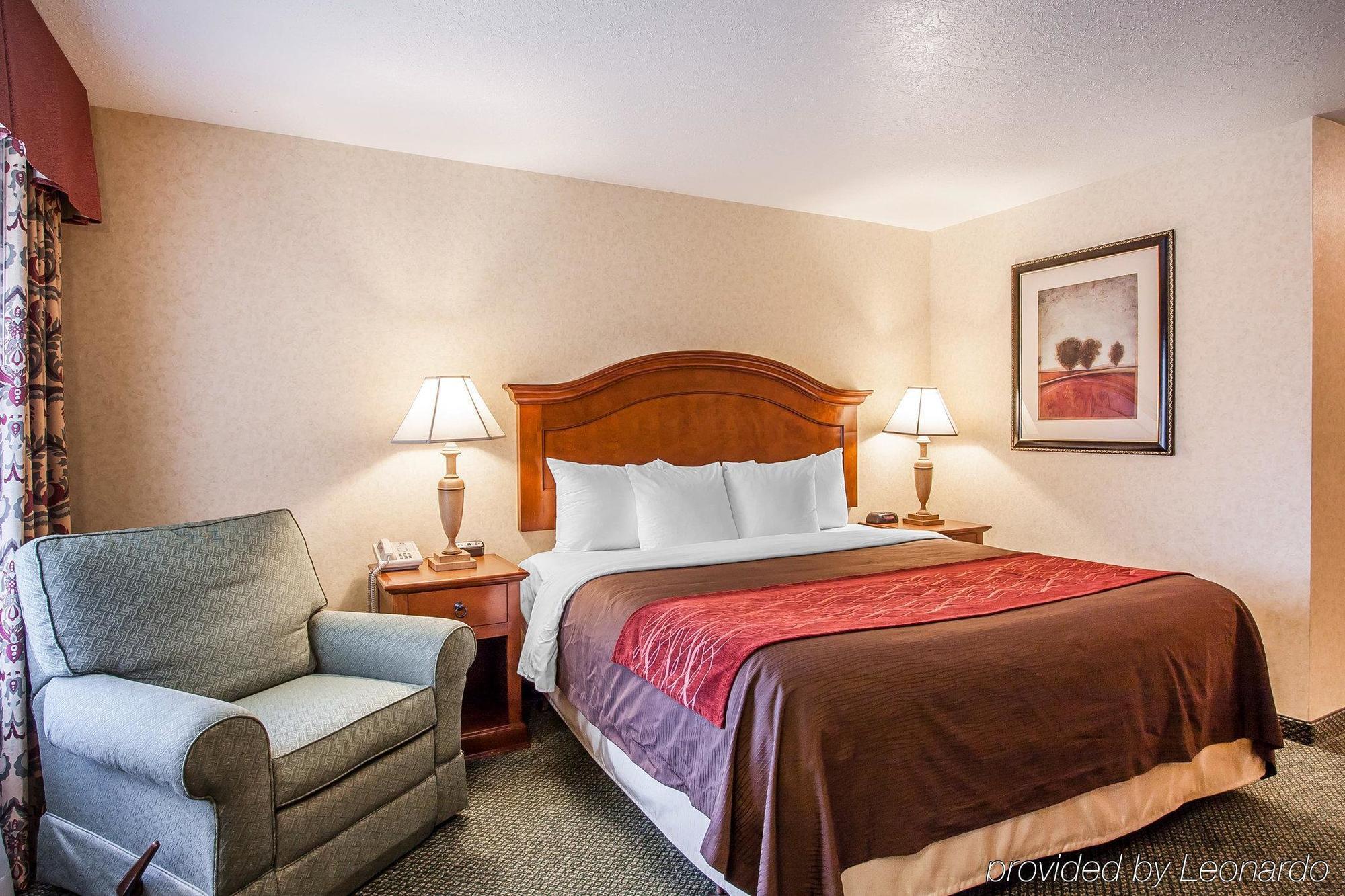 Comfort Inn Conference Center Hillsboro Ngoại thất bức ảnh