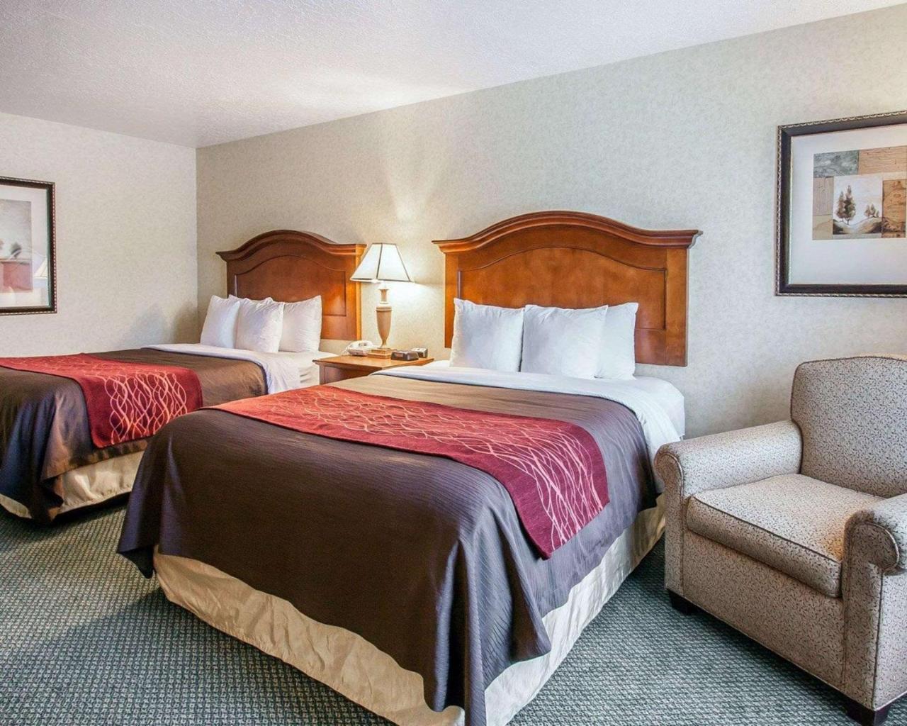 Comfort Inn Conference Center Hillsboro Ngoại thất bức ảnh
